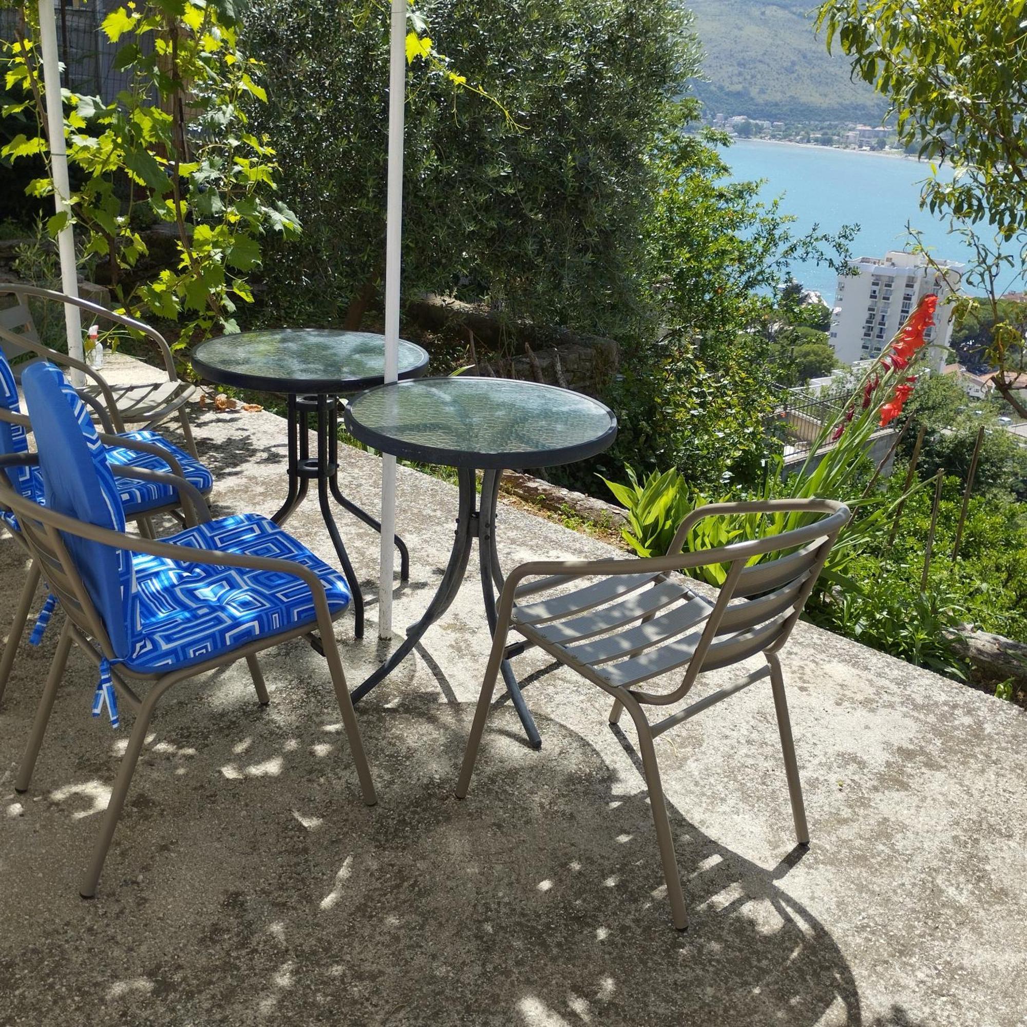 Apartmani Lovor Herceg Novi Exterior photo