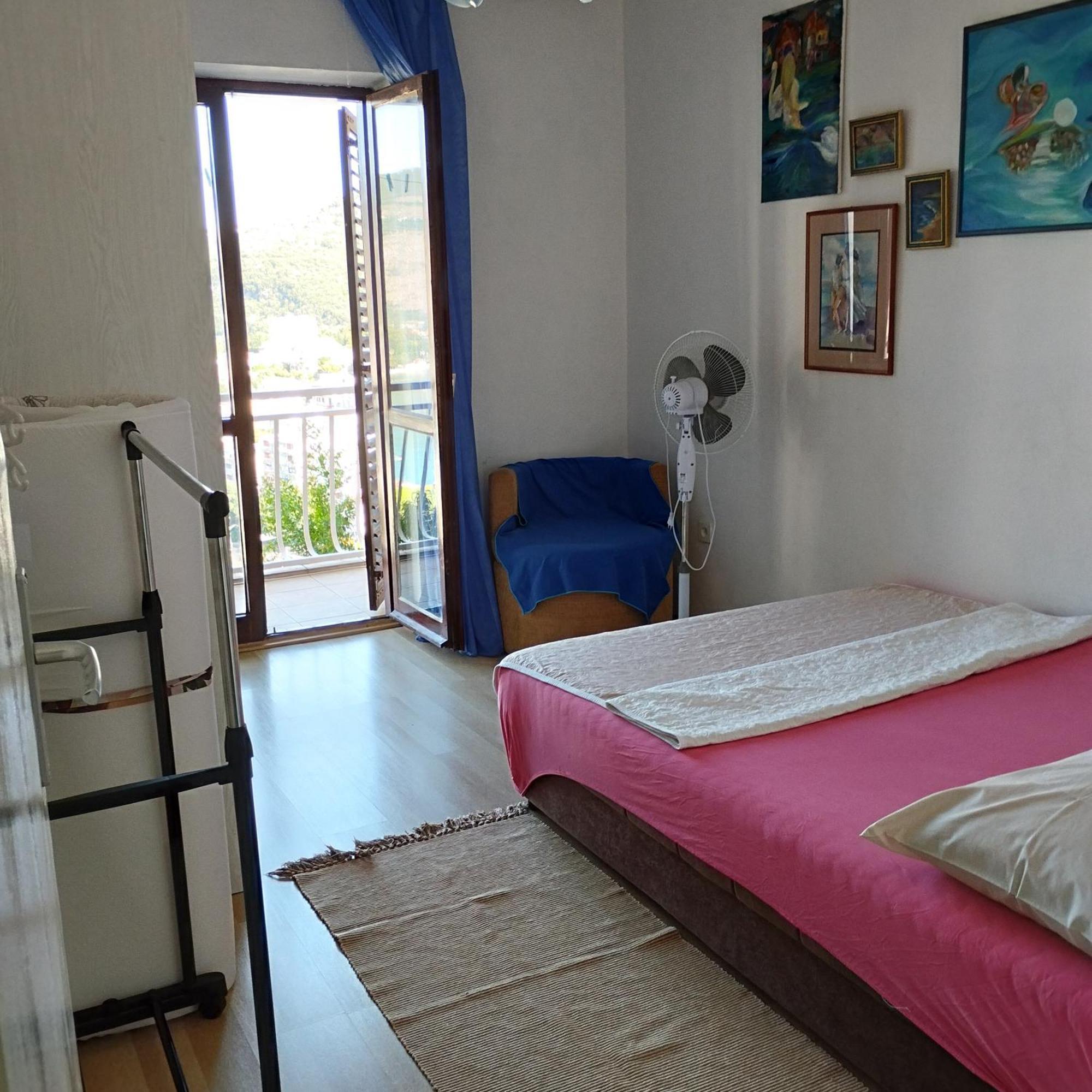 Apartmani Lovor Herceg Novi Exterior photo